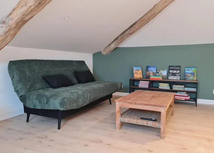 Cosy A Vaudemont Avec Parking Prive - Fr-1-584-392 Lägenhet